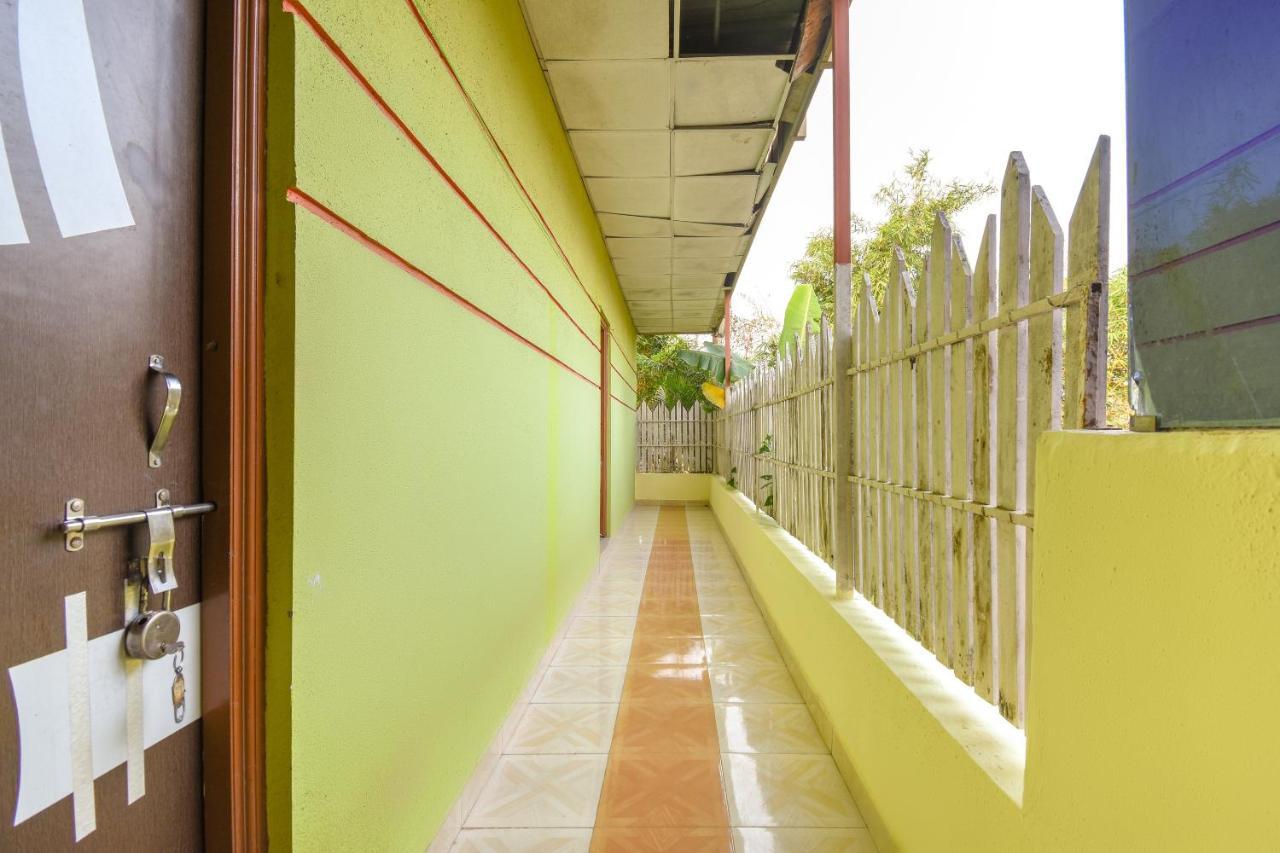 Spot On 65135 Hotel Suvarna Samrat Lodge Khamshet Exterior photo