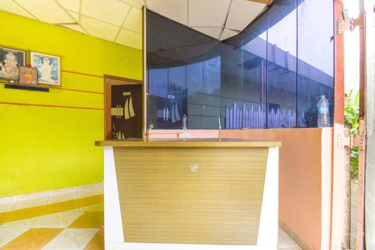 Spot On 65135 Hotel Suvarna Samrat Lodge Khamshet Exterior photo